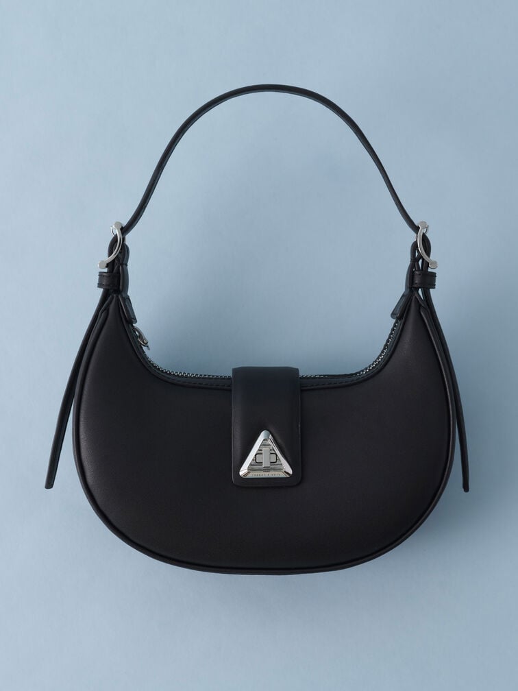 กระเป๋าสะพายไหล่สายดีไซน์หัวเข็มขัดรุ่น Trice, สีดำอะไหล่สีเงิน, hi-res