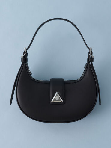 กระเป๋าสะพายไหล่สายดีไซน์หัวเข็มขัดรุ่น Trice, สีดำอะไหล่สีเงิน, hi-res