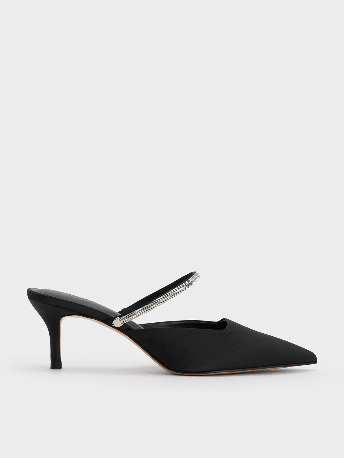 Pointy mule store