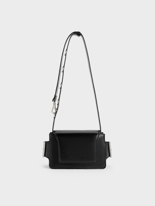 Lexie Side-Buckle Crossbody Bag, สีดำอะไหล่สีเงิน, hi-res