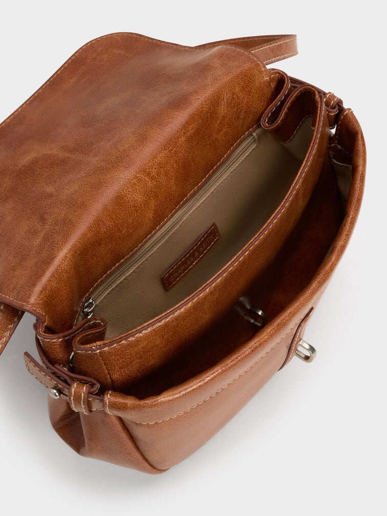 กระเป๋าสะพายข้างประดับโซ่รุ่น Delfina, สีดิสเทรสด์แทน, hi-res