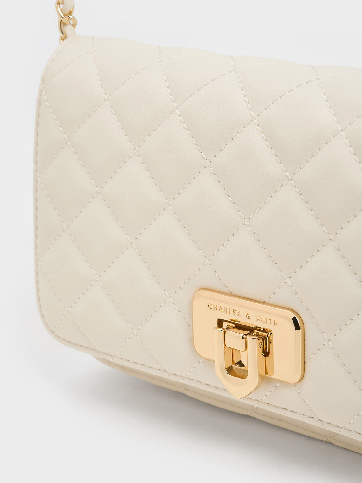 Plain clutch bag store