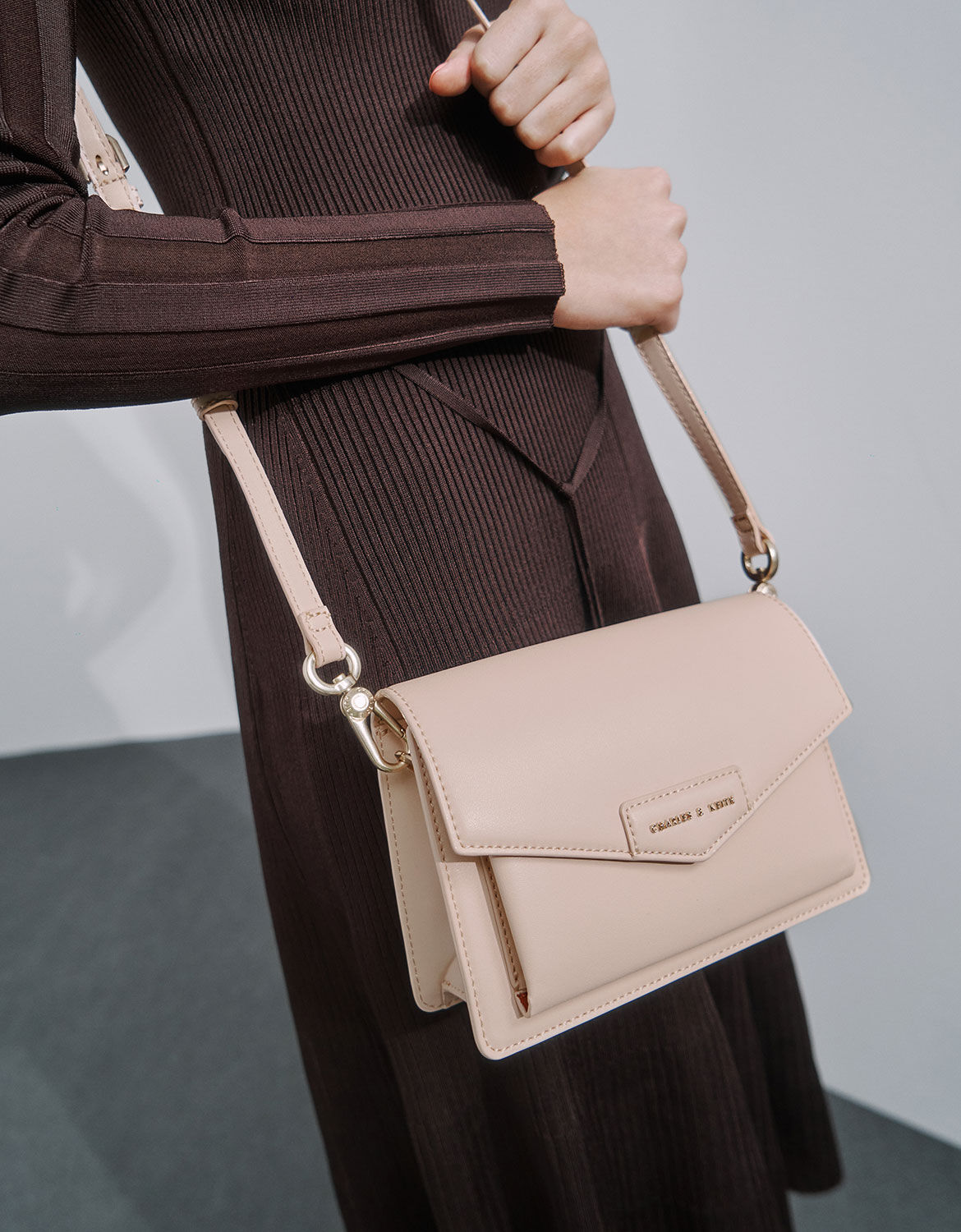 Charles & shop keith envelope satchel
