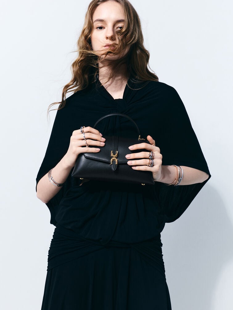 กระเป๋าถือดีไซน์สายโซ่ตกแต่งหัวเข็มขัดเมทัลลิครุ่น Adalyn, สีดำ, hi-res