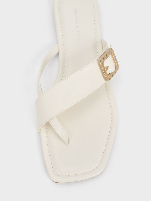 Quilted Buckle Thong Sandals, สีชอล์ค, hi-res