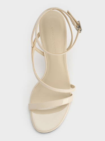 รองเท้าแตะส้นสูงหนังแก้วดีไซน์ส้นเข็มพร้อมสายรัดข้อเท้ารุ่น Andricia, สีชอล์ค, hi-res