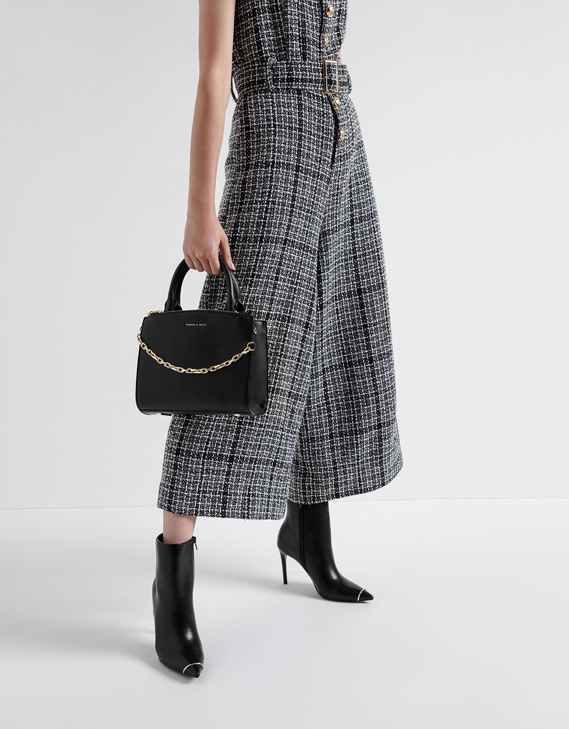 Black Chain Link Classic Handbag CHARLES KEITH TH