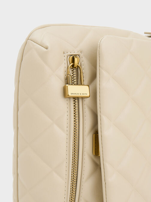 Swing Quilted Shoulder Bag, สีเบจ, hi-res