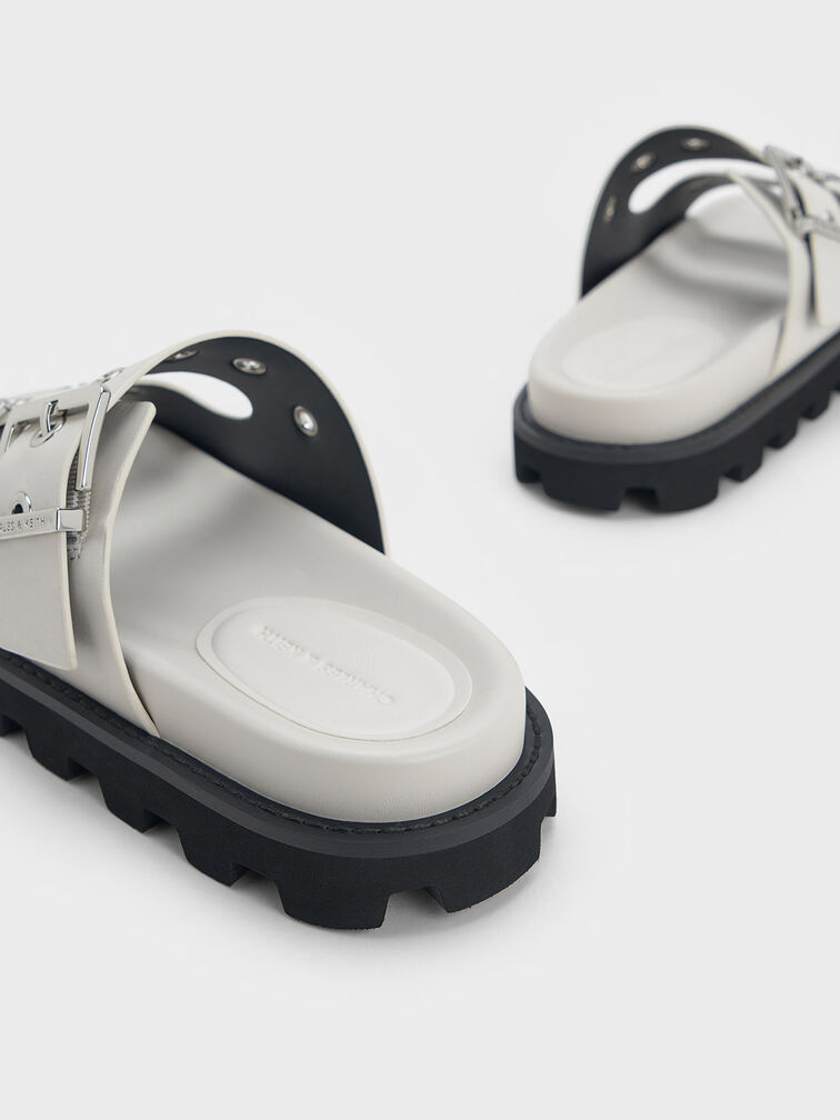 รองเท้าแตะสายคาดเท้าแบบคู่ตกแต่งด้วยหมุดโลหะ Grommet รุ่น Trill, สีขาว, hi-res