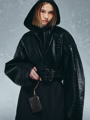 กระเป๋าใส่บัตรแบบคล้องข้อมือตกแต่งโซ่รุ่น Agatha, สีดำ, hi-res