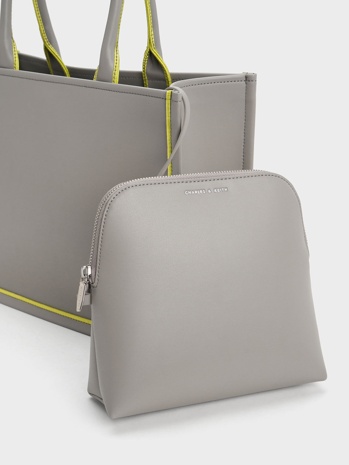 Jump Contrast Trim Tote Bag