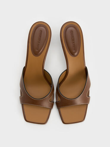 รองเท้าส้นสูงแบบเปิดส้นหัวรองเท้าแบบเหลี่ยมดีเทลคัตเอาท์, สีคอนยัค, hi-res