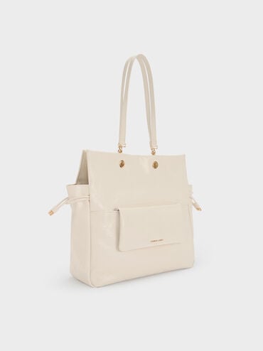 กระเป๋าเป้สองฟังก์ชันที่ปิดแบบเชือกรูดดีไซน์ลายควิลท์พร้อมสายโซ่ถักรุ่น Duo, สีครีม, hi-res