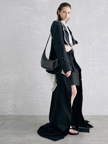 กระเป๋าโฮโบดีไซน์ทรงโค้งรุ่น Bryna, สีดำอะไหล่สีเงิน, hi-res