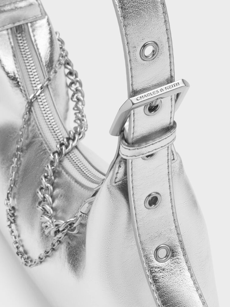 กระเป๋าโฮโบแบบย่นตกแต่งด้วยโซ่รุ่น Atwood, สีเงิน, hi-res