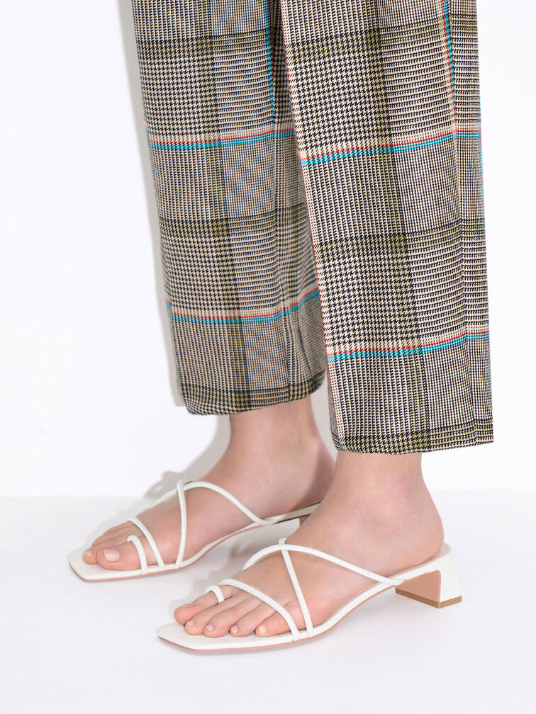 Strappy Toe Ring Sandals, , hi-res