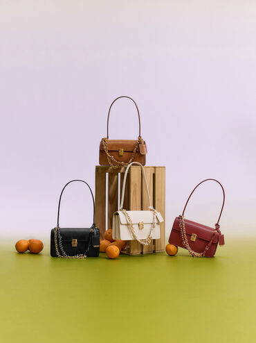 กระเป๋าสะพายไหล่ดีเทลสายโซ่และเกลียวเชือกรุ่น Acelynn, สีดิสเทรสด์แทน, hi-res