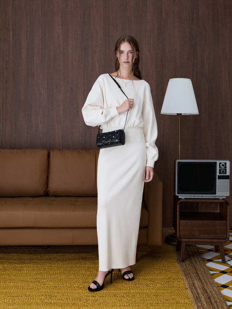 กระเป๋าสะพายไหล่ดีไซน์ลายควิลท์ประดับมุกรุ่น Janie, สีดำ กระเป๋าสะพายไหล่ดีไซน์ลายควิลท์ประดับมุกรุ่น Janie, สีดำ, hi-res