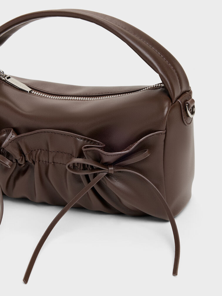 กระเป๋าถือดีเทลย่นประดับโบว์รุ่น Reese, สีเอสเพรสโซบราวน์, hi-res