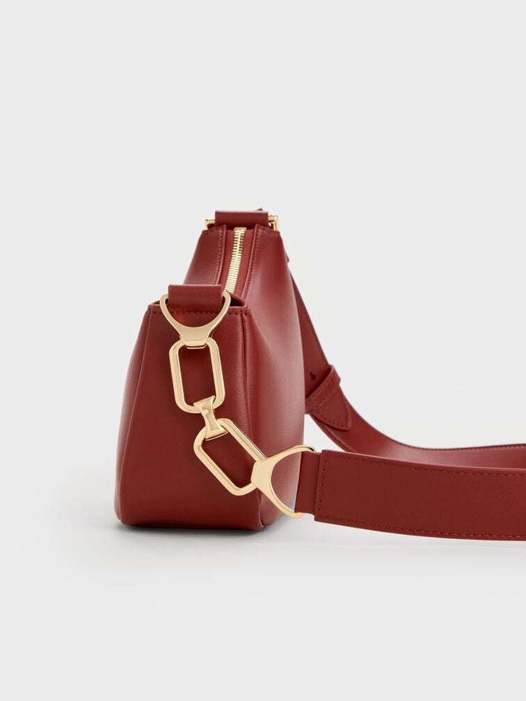 กระเป๋าสะพายไหล่ขนาดเล็กสายประดับโซ่รุ่น Agatha, สีเบอร์กันดี, hi-res