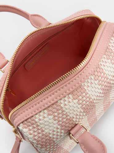 กระเป๋าโบว์ลิ่งลายตารางรุ่น Everleigh, สีชมพูอ่อน, hi-res