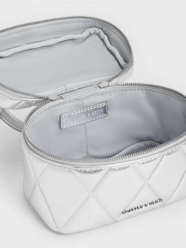 กระเป๋าทรงลูกบาศก์ลายควิลท์ดีไซน์เมทัลลิคพร้อมหูจับด้านบนรุ่น Arwen, สีเงิน, hi-res