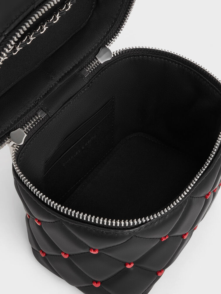 กระเป๋าสะพายข้างดีไซน์ลายควิลท์พิมพ์ลายหัวใจรุ่น Nezu, สีดำอะไหล่สีเงิน, hi-res