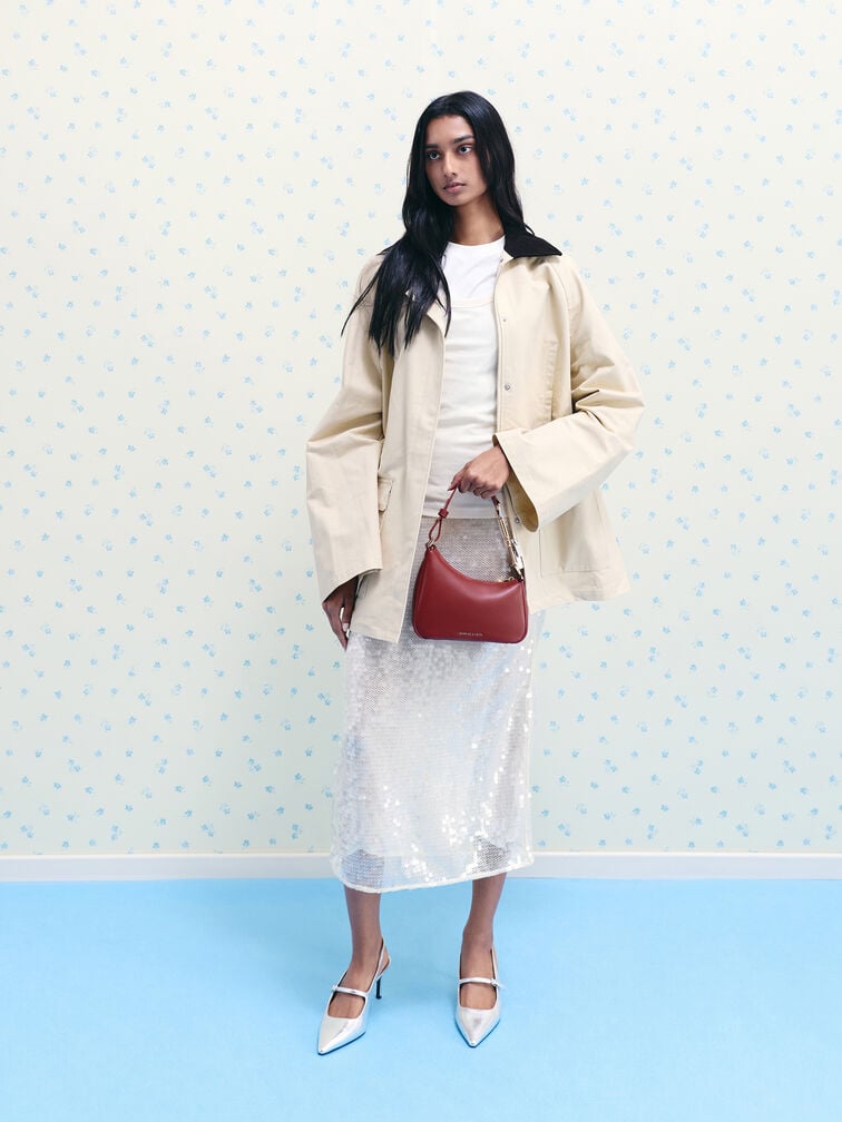 กระเป๋าสะพายไหล่ขนาดเล็กสายประดับโซ่รุ่น Agatha, สีเบอร์กันดี, hi-res