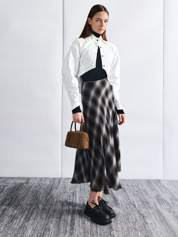 กระเป๋าทรงโบว์ลิ่งวัสดุหนังกลับรีไซเคิลดีเทลเมทัลลิครุ่น Deyna, สีมอคค่าบราวน์, hi-res