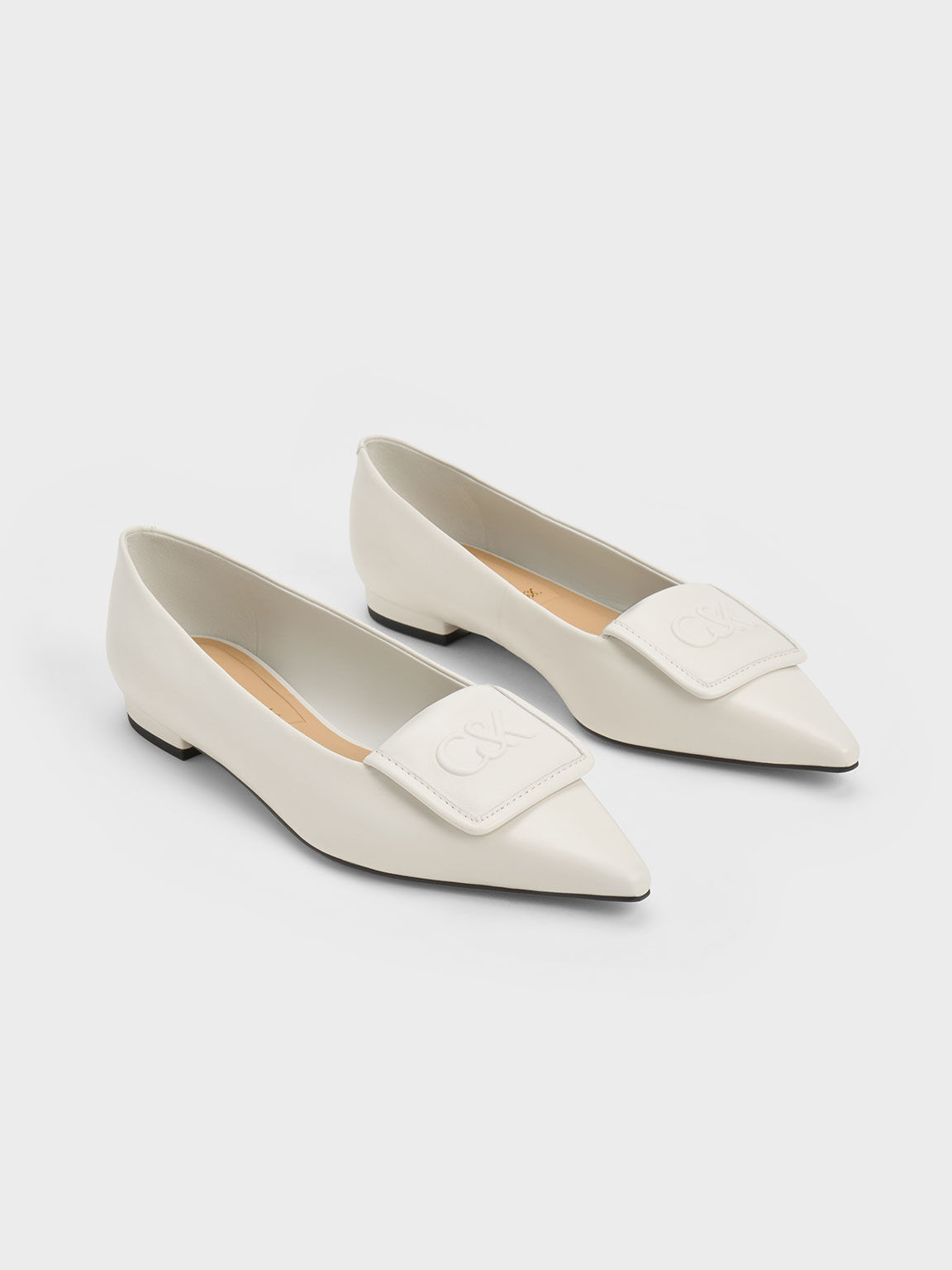Pointed leather flat shoes on sale