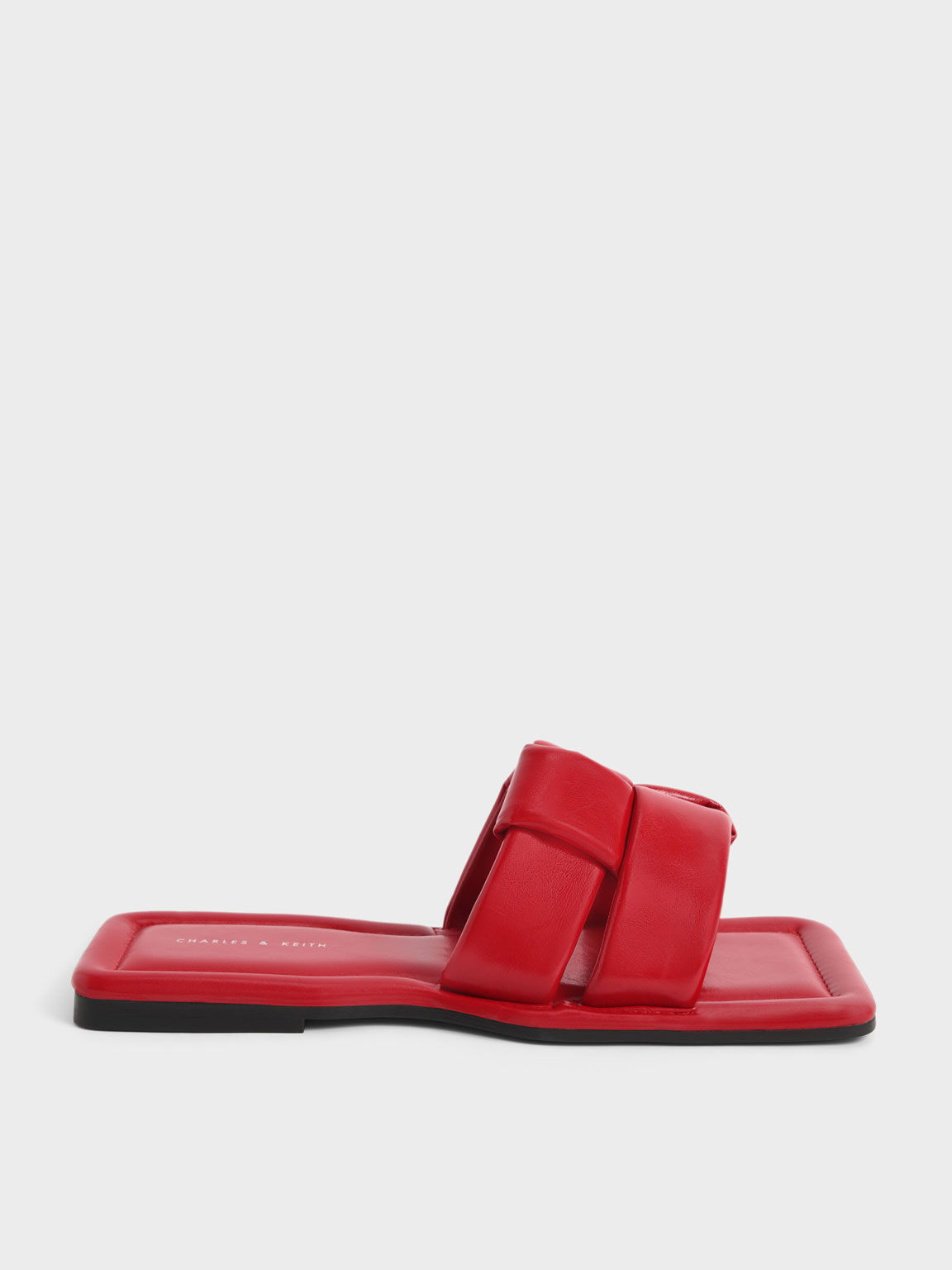 Vans hot sale cayucas red