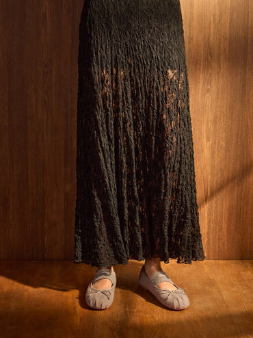 รองเท้าส้นเตี้ยทรงแมรี่เจนผ้าสักหลาดตกแต่งโบว์พร้อมสายคาดขนเฟอร์รุ่น Winona, สีเทาอ่อน, hi-res