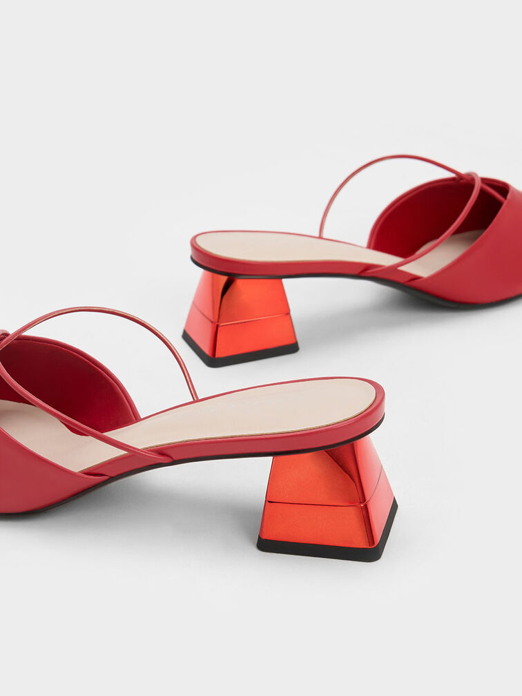 Metallic Trapeze Heel Crossover Mules, สีแดง, hi-res