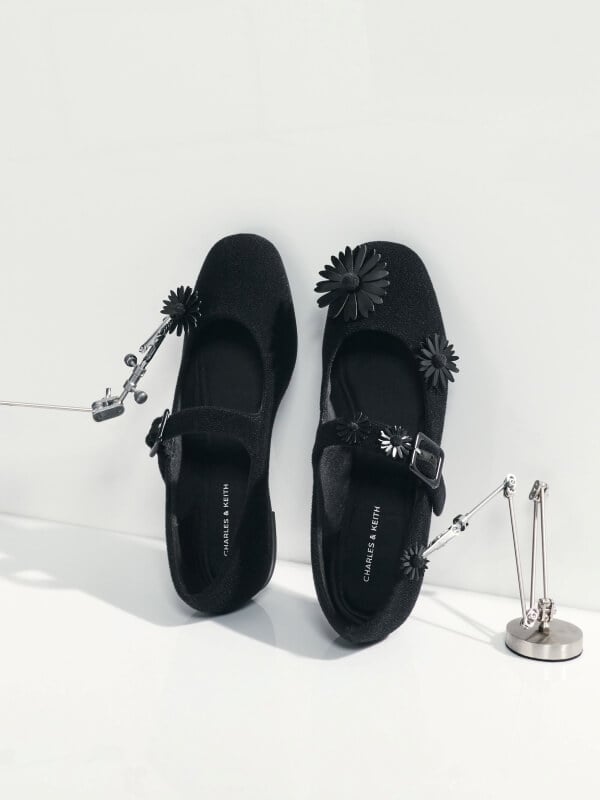 Women’s Polly textured mary janes with floral charms in black textured – CHARLES & KEITH TH