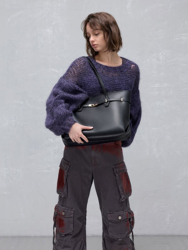 Women’s charlot elongated top handle bag - CHARLES & KEITH