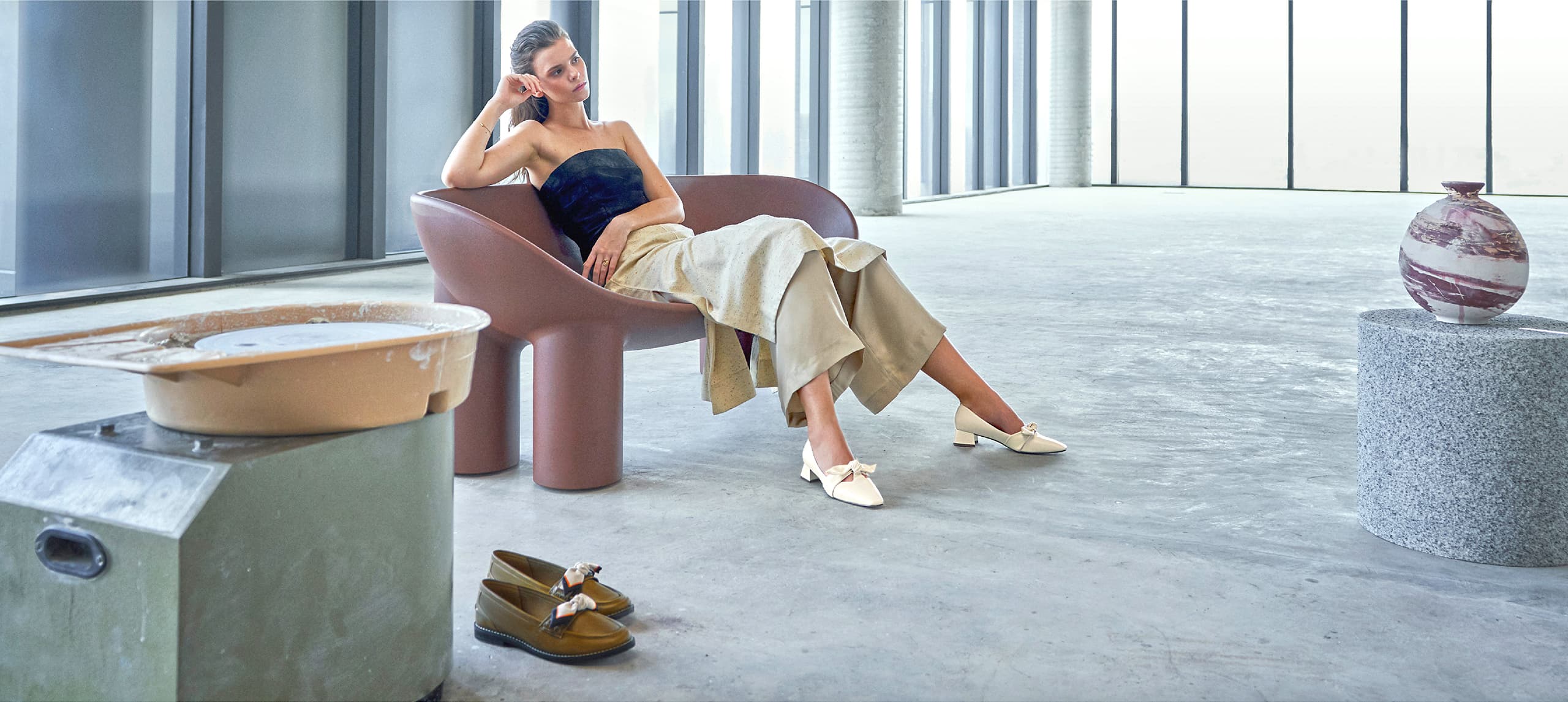 – CHARLES & KEITH