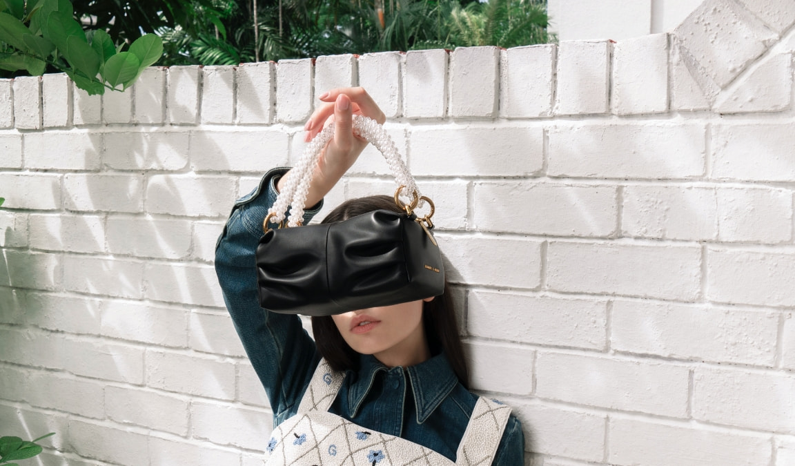 Women’s beaded handle ruched shoulder bag – CHARLES & KEITH