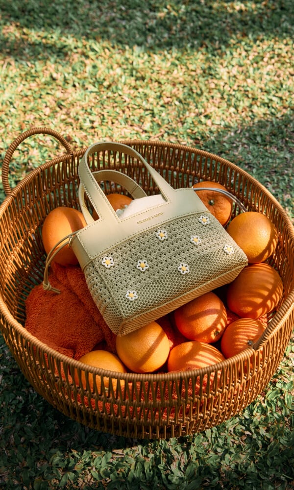 Girls' Ida flower knitted mini bag in pale olive - CHARLES & KEITH