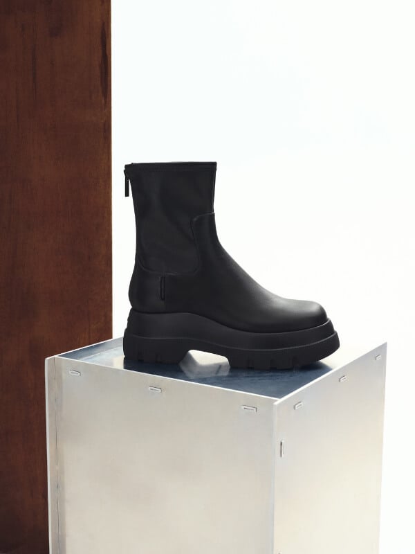 Women’s black Leoi back-zip chunky ankle boots - CHARLES & KEITH