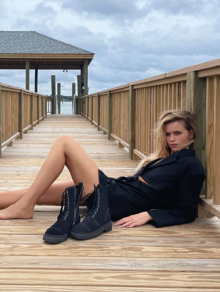  - CHARLES & KEITH