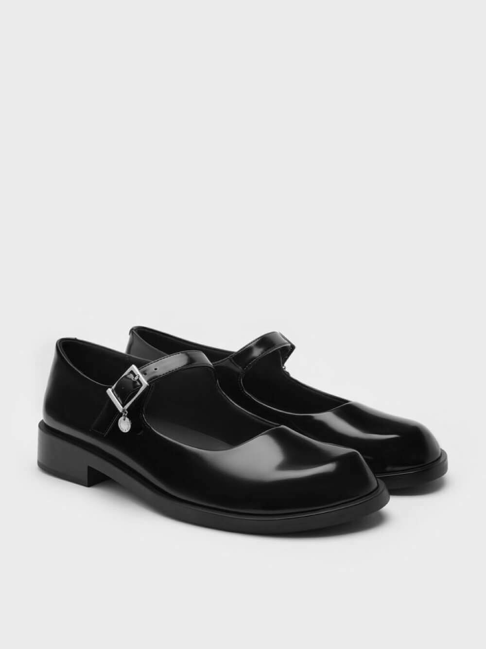 Women’s circle-charm buckled Mary Janes