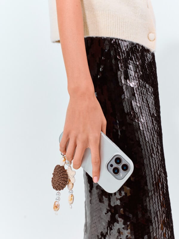 Women’s crochet seashell-starfish beaded charm - CHARLES & KEITH