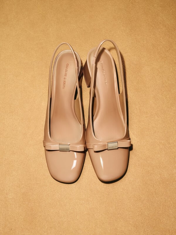 Women’s Dorian patent bow block-heel slingback pumps in caramel - CHARLES & KEITH