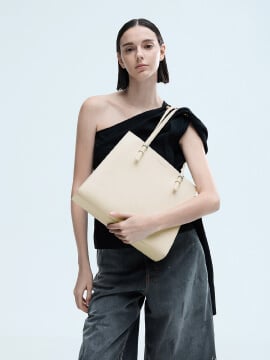 Women’s Sansa tote bag in beige – CHARLES & KEITH TH