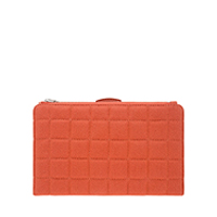 REMOVABLE QUILTED POUCH BOXY SHOULDER BAG