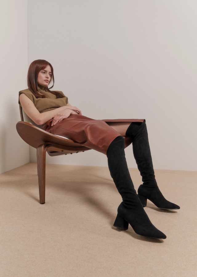 – CHARLES & KEITH
