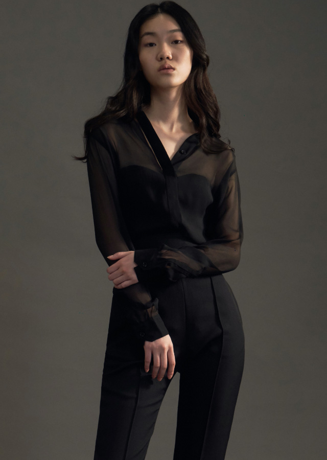– CHARLES & KEITH