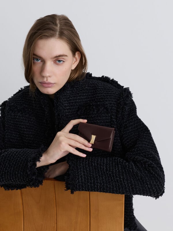 Woman’s Lilibet metallic-accent chain-strap wallet - CHARLES & KEITH