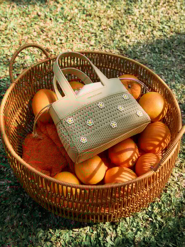 Girls' Ida flower knitted mini bag in pale olive - CHARLES & KEITH