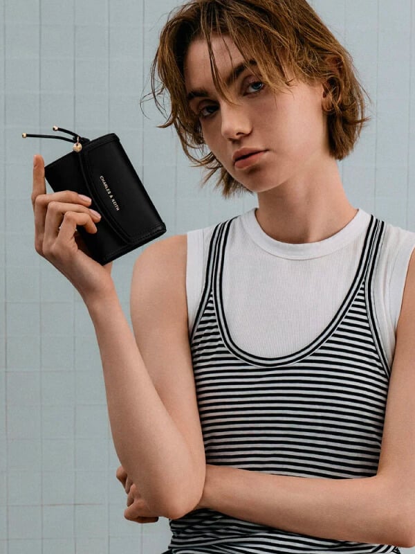 Women’s Haylen front-flap small wallet in black - CHARLES & KEITH